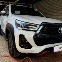 تویوتا هایلوکس 2024