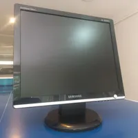 مانیتور ۱۹ اینچ سامسونگ LCD