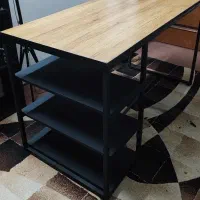میز کامپیوتر بزرگ