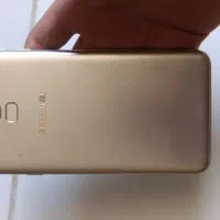 گوشیj8