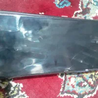 سلام گوشی سالم و تمیز است