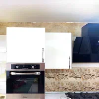 کابینت های گلاس متالیک در حد نو