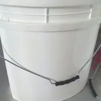 سطل|ظروف نگهدارنده، پلاستیکی، یک‌بارمصرف|سرخنکلاته, |دیوار