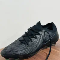 کفش استوک|کیف، کفش، کمربند|پرند, فاز ۲|دیوار