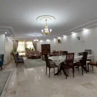قیطریه جنوبی ۲۲۰ متر ۴ خواب امکانات کامل زیر قیمت