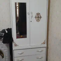 کمدسفید