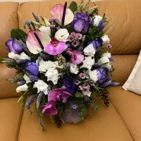 سبد گل متوسط