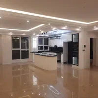 ۹۰ متر طوقانی ۶ ساله لوکس