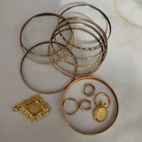 حدود‌۴۰گرم‌طلای‌کارکرده‌ونو