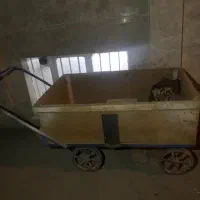 چرخ دستی ۴چرخ