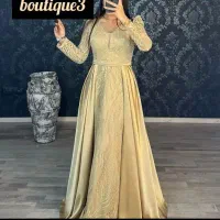 پیراهن مجلسی کرم طلایی