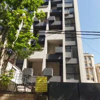 نقاش ساختمانی شاگرد نیمه ماهر