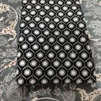 پارچه مخمل سوزن دوزی پولک دارهمراه استر1متر90سانت