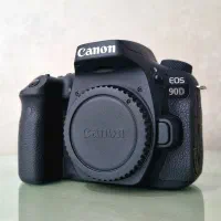 Canon 90 D مشابه آکبند
