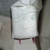 دو عدد آرد تازه بفروش میرسد