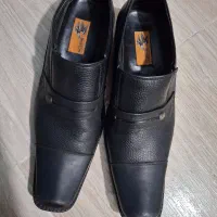 کفش فوتسال و کفش مجلسی