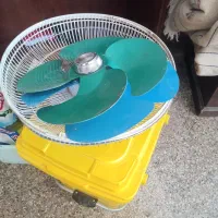 دو عدد پنکه توشیبا|پنکه و تصفیهکنندهٔ هوا|آشتیان, |دیوار