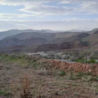 زمین مسکونی