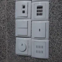 کلید پریز دلند