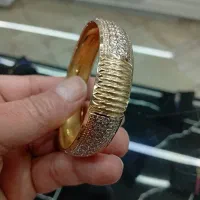 بدون اجرت سود فقط سه درصد بالای قیمت تابلو