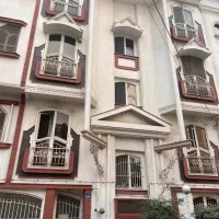 220متر-کلنگی-با-200متر-بنا-در-حال-سکونت