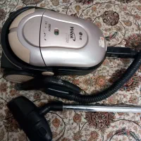 جارو برقی ال جی ۲۰۰۰ وات اصل|جاروبرقی، جارو شارژی، بخارشو|لاهیجان, مهرگان|دیوار