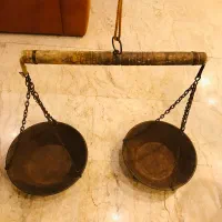 ترازو دو کفه کلکسیونی قدیمی انتیک عتیقه