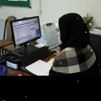 فروشنده خانوم