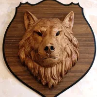 سردیس گرگ چوبی