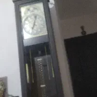 ساعت ایستاده