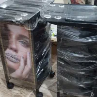 صندلی و اینه|صندلی و نیمکت|بناب, |دیوار