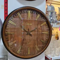 ساعت دیواری