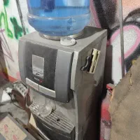 آبسرد کن و یخچال