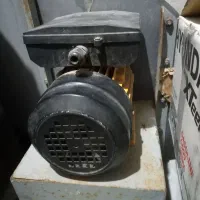 سانتریفیوژ بسیار قوی