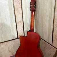 گیتار کلاسیک|گیتار، بیس، امپلیفایر|میناب, |دیوار