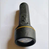 فروش چراغ قوه در حد آکبند