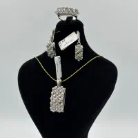 نیم ست طلا کارن۳