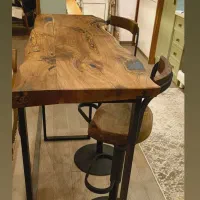 میز کانتر چوب گردو پایه فلز