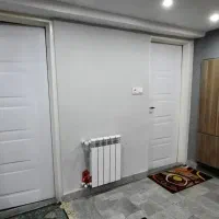 در ضد آب سفید