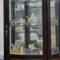 دوعدد ویترین بوفه