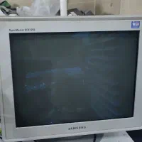 مانیتور سالم میباشد