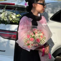 دسته گل از ۳۰۰