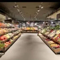 بازاریاب و کارمند فروش خانم