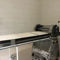 شیتر قنادی کروسان شیرینی لایه ای