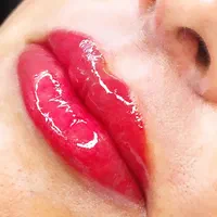 جشنواره تخفیف لاین آرایش دائم