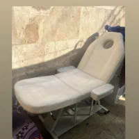 تخت مراقبت های پوست و ماساژ