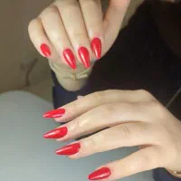 آموزش و خدمات ناخن و پدیکور