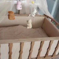 گهواره|تخت و صندلی بچه|زنجان, |دیوار