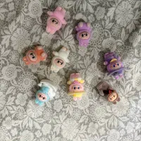 فروش فیگور لبوبو و کیف اکسسوری و گردنبند نصف قیمت