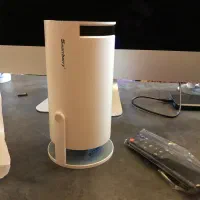 ویدئو پرژکتور اندروید همراه با کیف و پرده سینمایی|تلویزیون و پروژکتور|مشهد, رستگار|دیوار